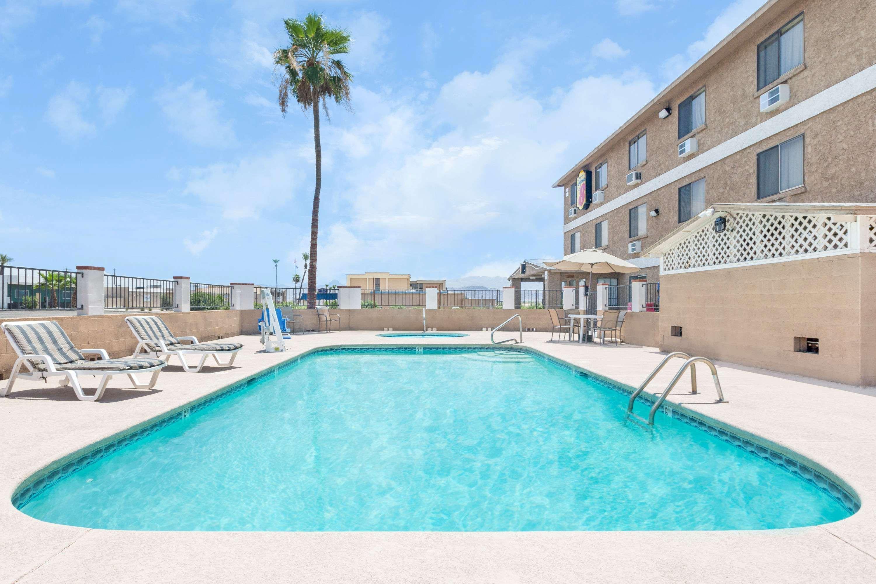 Super 8 By Wyndham Lake Havasu City Kültér fotó