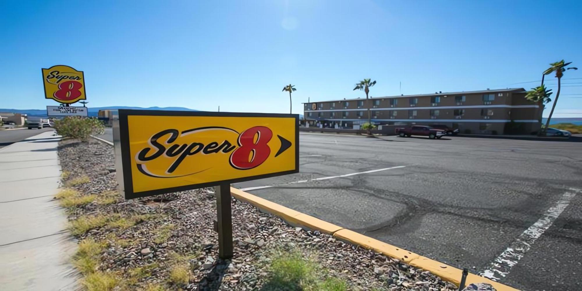 Super 8 By Wyndham Lake Havasu City Kültér fotó