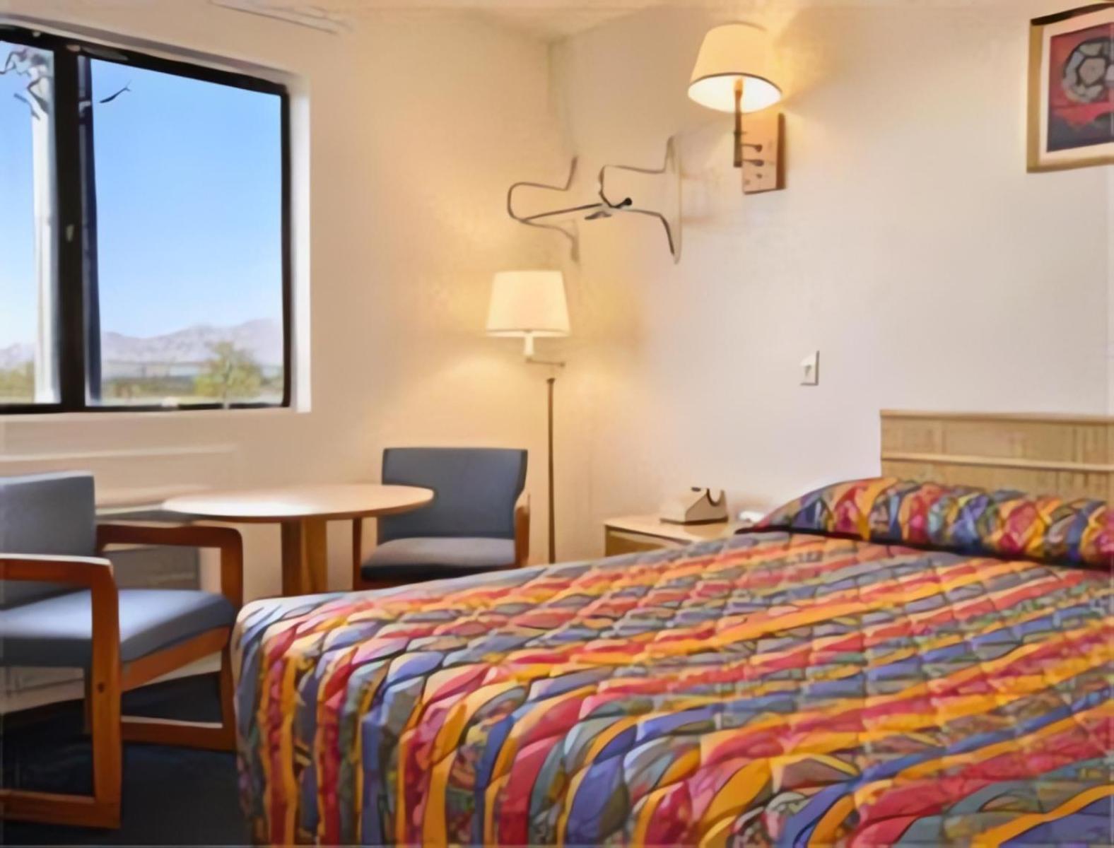 Super 8 By Wyndham Lake Havasu City Kültér fotó