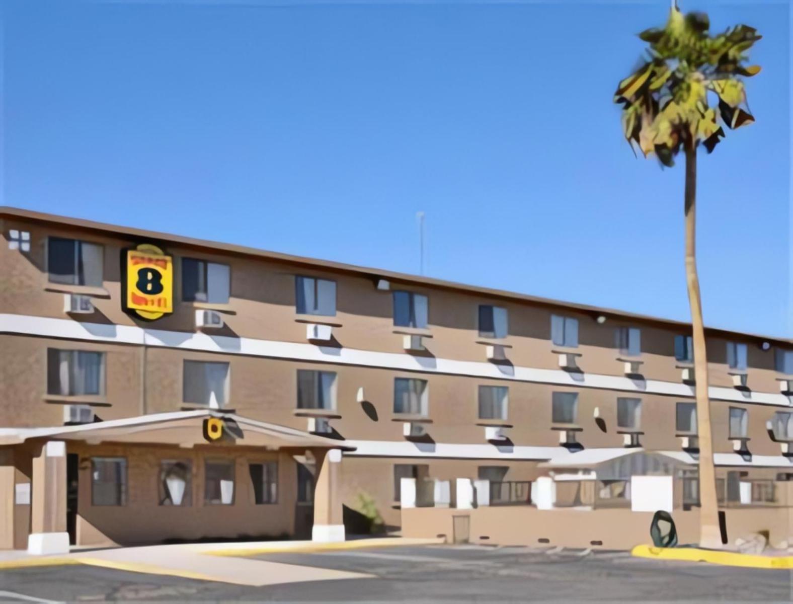Super 8 By Wyndham Lake Havasu City Kültér fotó